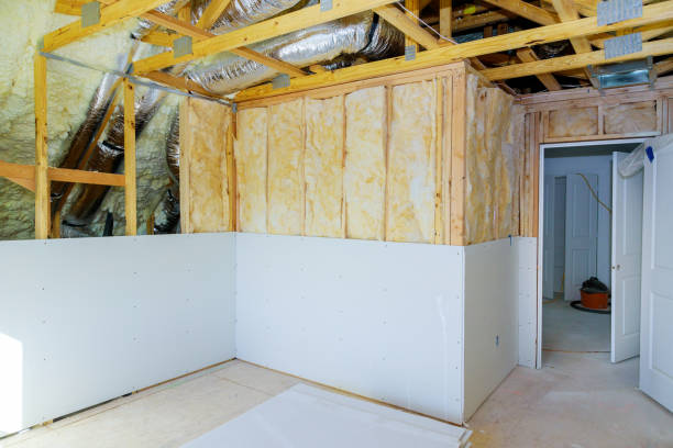 Best Insulation Maintenance and Repair in Glenmoor, OH